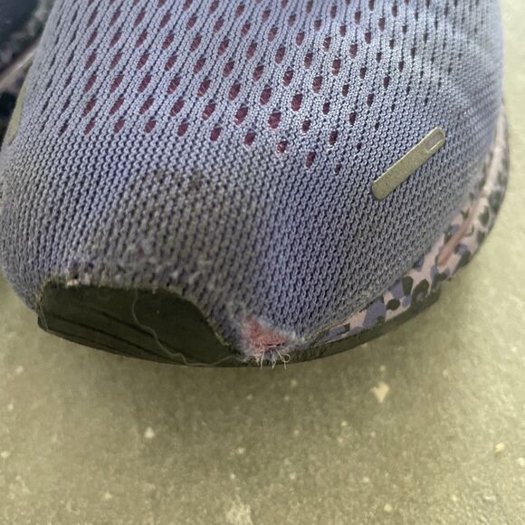 Women's Brooks Ghost 14 Purple Cheetah Running Shoes Sz 10 B Athletic Gym *READ* - Picture 7 of 11